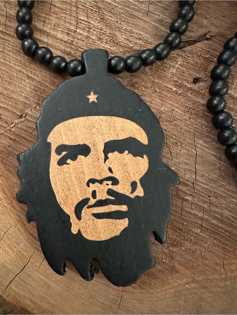 Black Beaded Che Guevara Necklace with Gold Accent Pendant - Picture 2 of 6